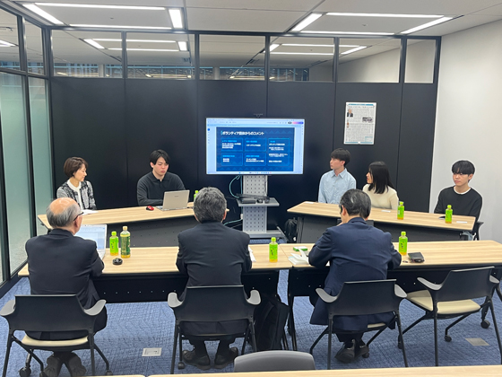 研究発表の様子